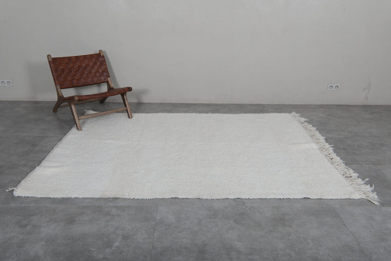 Minimalist Moroccan Rug - 5.8 x 8 ft | Soft White Shag with Fringe