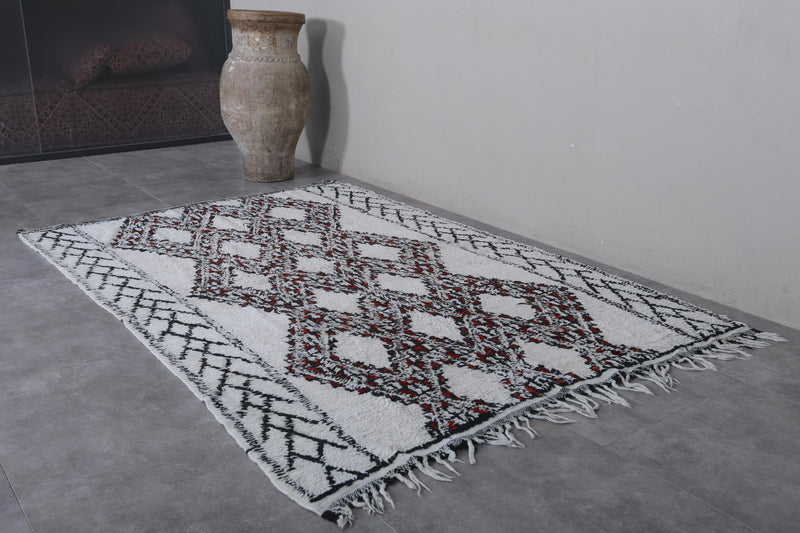 Moroccan Berber Rug – 5.5 x 8.3 ft | Handwoven Artisan Masterpiece