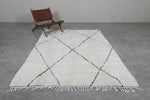 Classic Moroccan Rug - 6 x 9 ft | White with Diamond Pattern