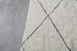 Classic Moroccan Rug - 6 x 9 ft | White with Diamond Pattern