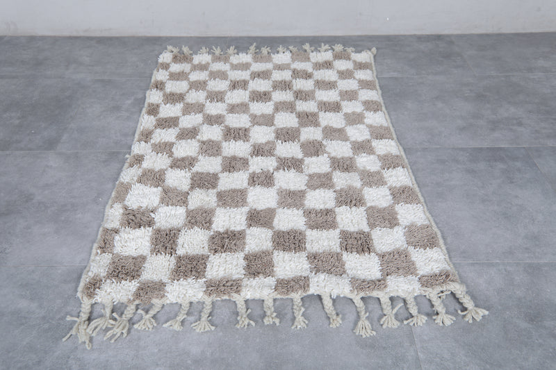 Moroccan Wool Rug - Handwoven 3.3 x 5 Feet | Checkered Design