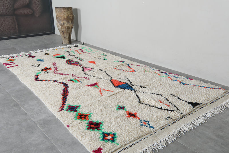 Moroccan berber rug 4.4 FT X 8.5 FT