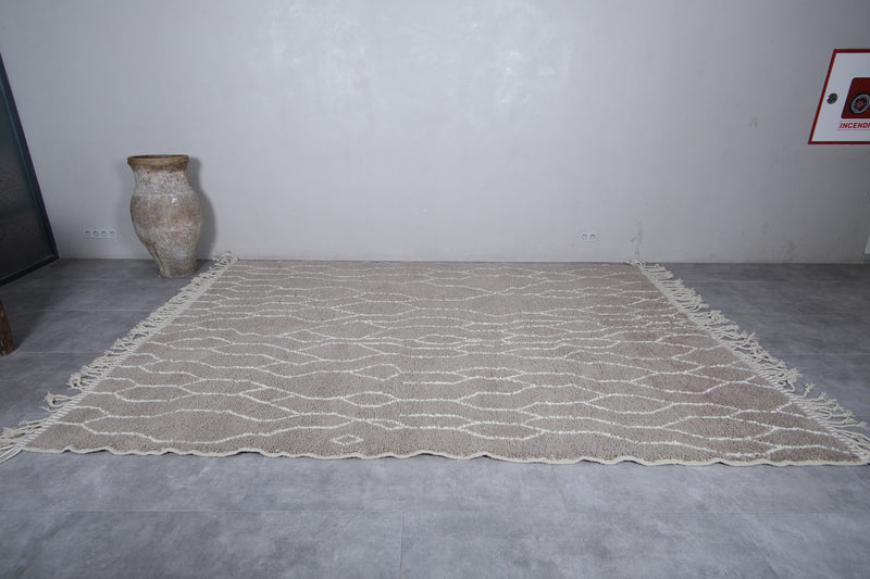 Moroccan Traditional Rug - 8.2 x 11.4 Feet | Handwoven Wool