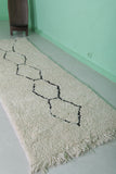 White Moroccan Runner Rug Shag 3 X 7.9 Feet