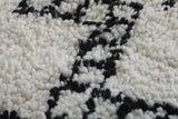 White and Black Moroccan Rug 4.6 X 7.8 Feet