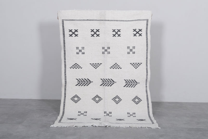 Handwoven Berber Kilim Rug - 3.2 FT X 5 FT | Moroccan Geometric Design