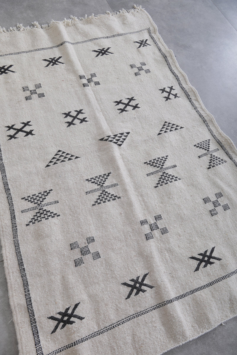 Handwoven Kilim Rug - 3 FT X 4.6 FT | Black and White Moroccan Rug