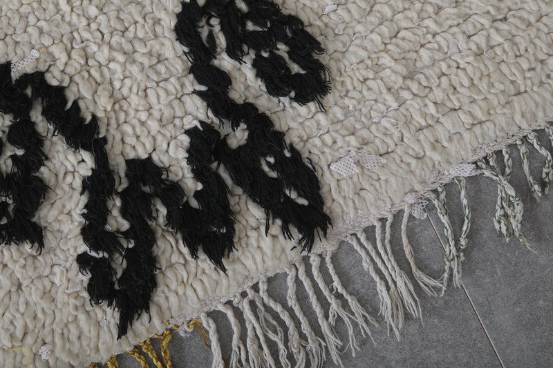 Moroccan Rug - Handwoven 2.2ft x 5.7ft | Black and White Berber Design