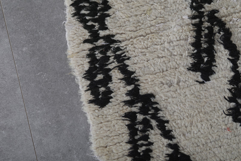 Moroccan Rug - Handwoven 2.2ft x 5.7ft | Black and White Berber Design