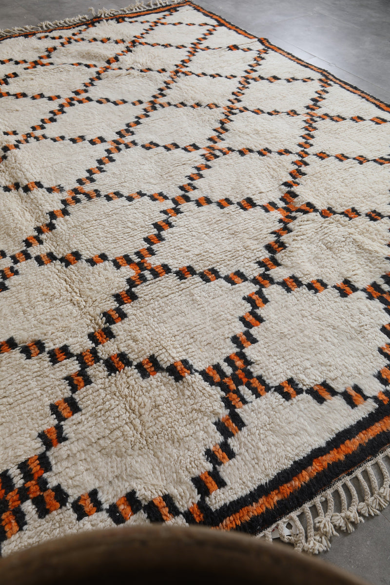 Azilal Moroccan Rug - 9 x 11 ft | Handwoven Geometric Elegance