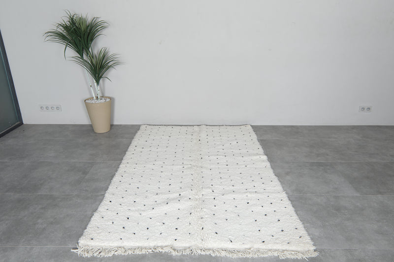 Handmade Moroccan rug 4.9 feet x 7.3 feet