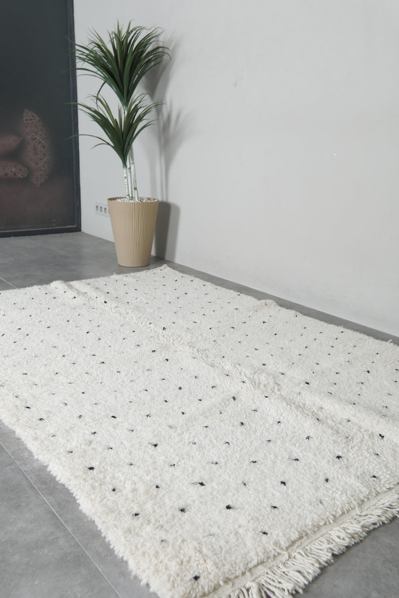 Handmade Moroccan rug 4.9 feet x 7.3 feet