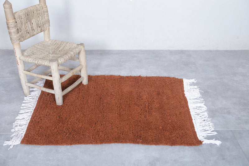 Moroccan Plain Rug - 2.2 x 3.3 Feet | Handmade Wool Accent