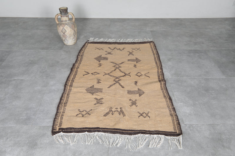 Hand-knotted Berber rug 3.2 FT X 4.9 FT