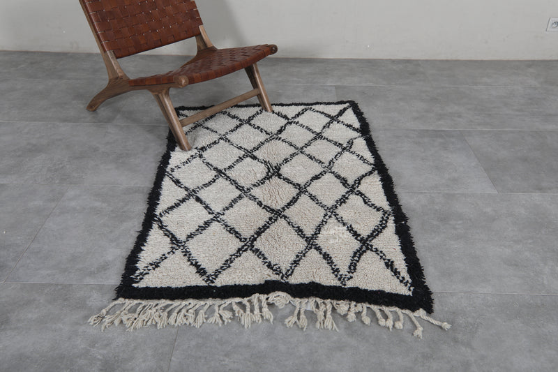 Moroccan Beni Ourain Rug – 3.1 x 4.9 ft Handwoven Wool Rug