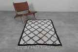 handmade rug 3.3 x 4.9 Feet - black and white rug