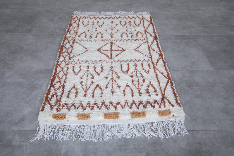 Moroccan Beni Ourain Rug - 3.2 x 5.2 Feet | Geometric Design