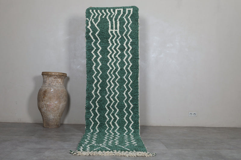 Runner Moroccan Rug - 2.7 x 9.9 ft | Handwoven Green Zigzag Design