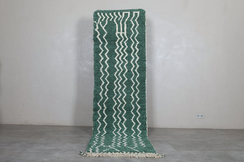 Runner Moroccan Rug - 2.7 x 9.9 ft | Handwoven Green Zigzag Design