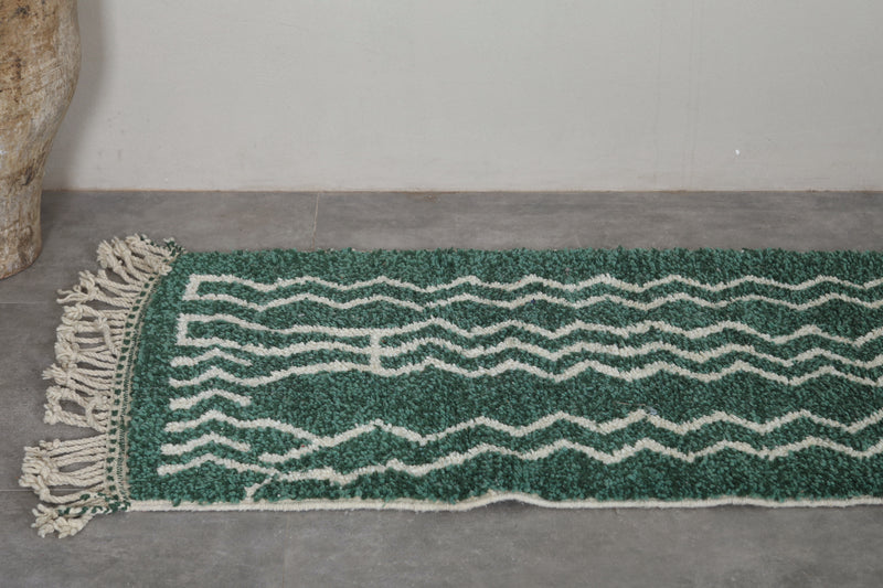 Runner Moroccan Rug - 2.7 x 9.9 ft | Handwoven Green Zigzag Design