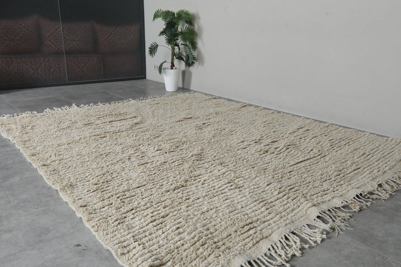 Simple moroccan rug 7.8 FT X 9 FT