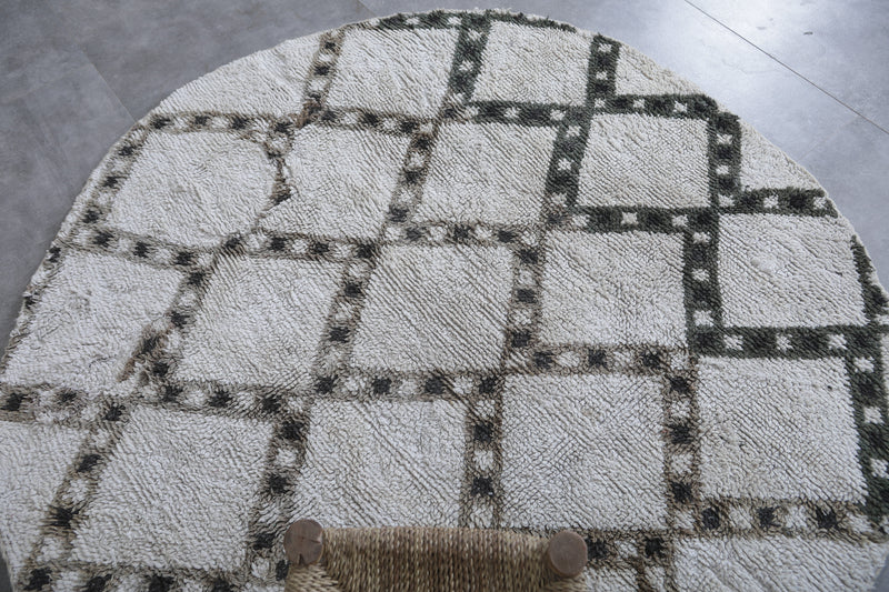 Round Moroccan Wool Rug 5 ft | Handwoven Geometric Design