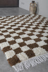 Brown and White Checkered Rug 5.2 X 5.8 Feet – Modern Handmade Design