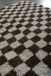 Brown and White Checkered Rug 5.2 X 5.8 Feet – Modern Handmade Design