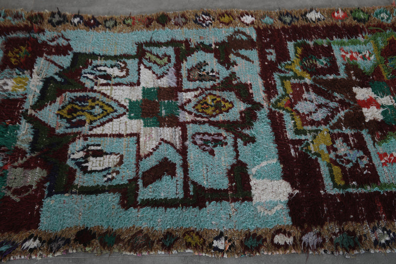 Beautiful tribal Moroccan berber rug 2.9 X 5.9 Feet