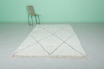 5.2 x 8.3 ft Moroccan Rug - White Diamond Pattern | Artisan-Made