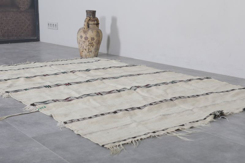 Berber Blanket Rug - Handwoven Rug 4.1 FT X 7 FT