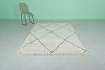 Diamond Moroccan rug 4.9 X 7.6 Feet