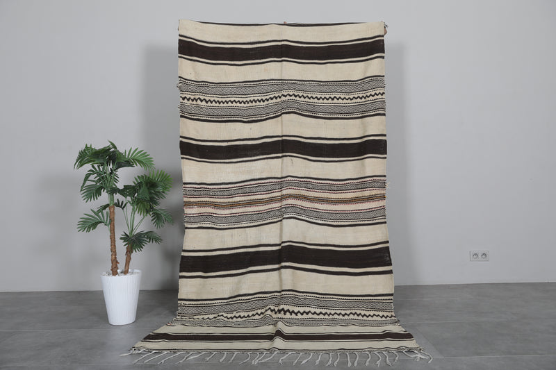 Hallway Berber Kilim 4.9 FT x 8.8 FT - Striped Design with Geometric Patterns