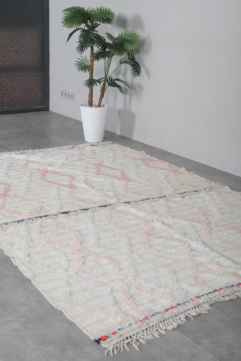 Berber Kilim Rug with Shaggy Trellis - 5.4 FT X 8.4 FT | Moroccan Handwoven