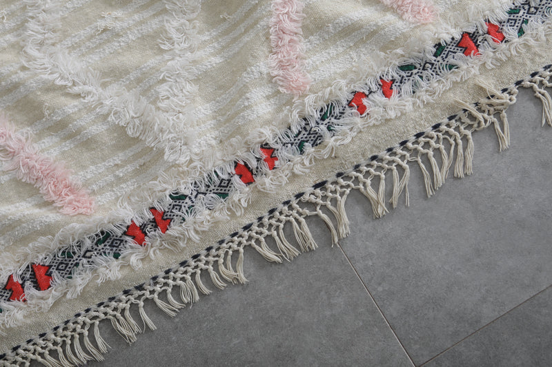 Berber Kilim Rug with Shaggy Trellis - 5.4 FT X 8.4 FT | Moroccan Handwoven