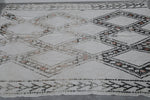 moroccan trellis rug 5.3 X 7 Feet