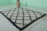 handmade rug 3.3 x 4.9 Feet - black and white rug