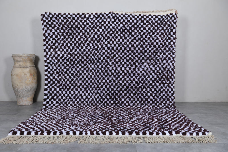 Moroccan Rug - 7.9 x 10.5 ft | Handwoven Checkered Design