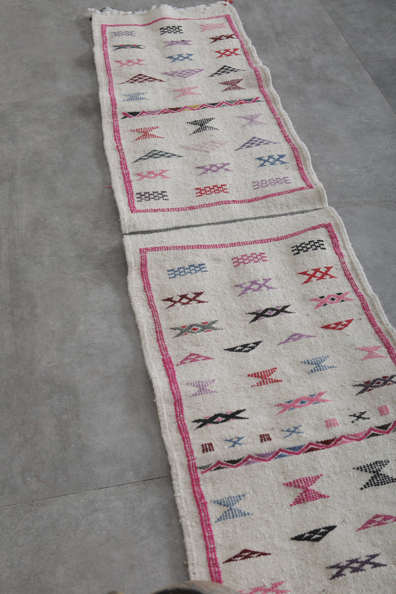 Long Moroccan Kilim Rug Runner – 1.6 X 6.5 Feet