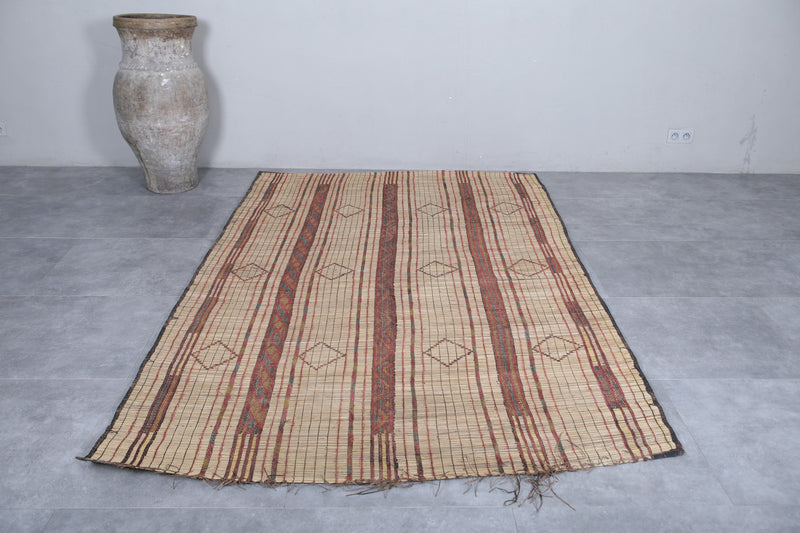 Tuareg rug 5.5 X 8.9 Feet