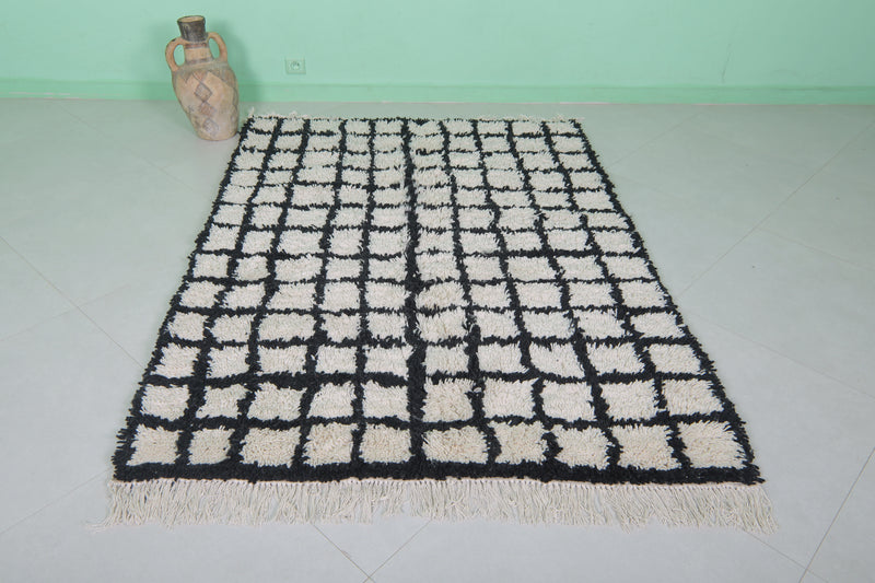 Handmade Berber Rug 4.6 x 6.2 Ft - Striped Design