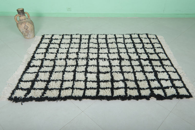 Handmade Berber Rug 4.6 x 6.2 Ft - Striped Design