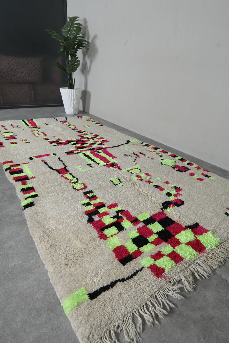 Handmade wool rug 5 FT X 10.3 FT