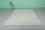 Moroccan Rug 6.9 x 9.7 ft - Handwoven Wool with Diamond Pattern