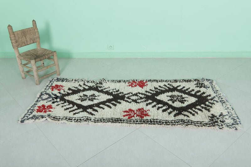 Handwoven Moroccan Rug - 2.5 X 6.2 Feet | Geometric Design