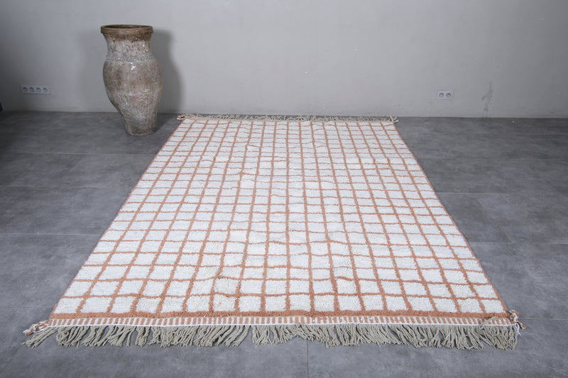 Beni Ourain Moroccan Rug - 7 x 9.1 Feet | Handwoven Elegance