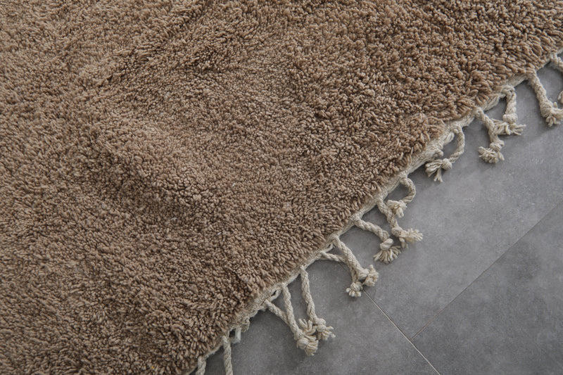 Taupe Beni Ourain Rug - 7.4 x 10 Feet | Moroccan Handmade