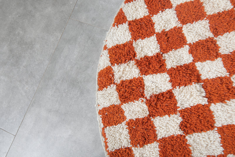 Round Moroccan Wool Rug - 5ft Orange Checkerboard