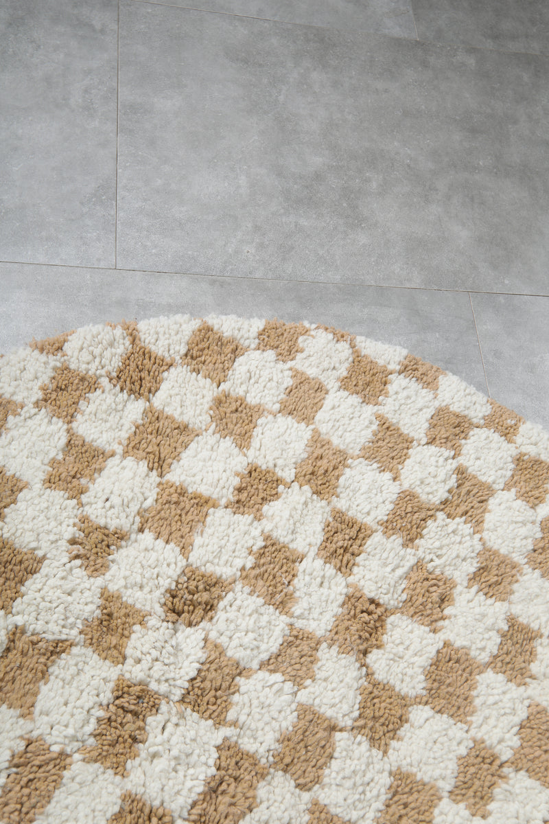 Round Moroccan Wool Rug - 5.1ft Beige & Cream Checkerboard