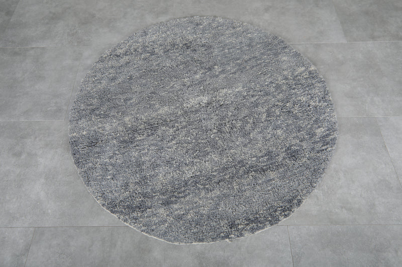 Round Moroccan Wool Rug - 5 ft Soft Gray Tone